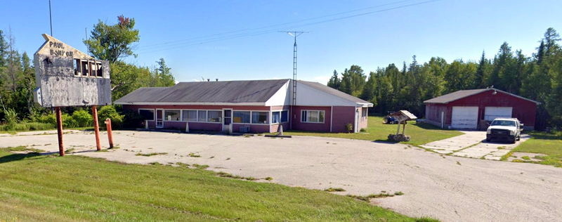 Paul Bunyan Pasties - Historical Street View Photo (newer photo)